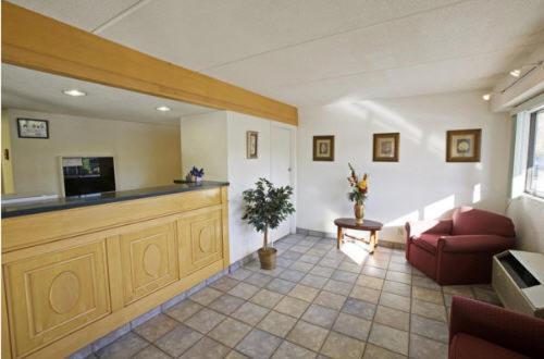 Royal Inn Charlotte Ngoại thất bức ảnh