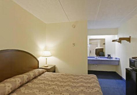 Royal Inn Charlotte Ngoại thất bức ảnh